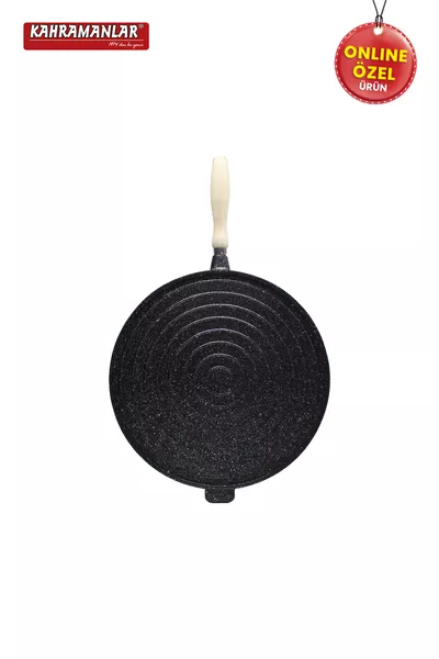 مقلاة مصنوعة من الحديد الزهر مزدوجة الجوانب متعددة الاستخدامات بحجم  سم