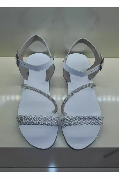 Sandales de sous-sol tressées en pierre blanche brillante simples et élégantes