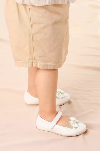 حجر الفيلكرو القوس الباليه البنات الشقق بحر ايجة  حجم