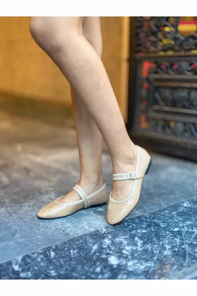 Dames Snake Beige Casual Sluiting Gedetailleerde Ovale Teen Ballerina's Becca