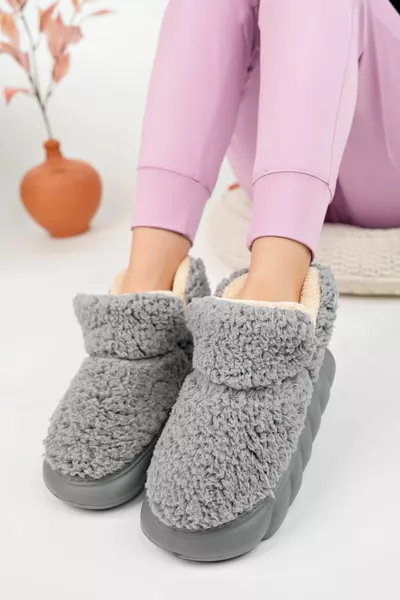 Bottes maison à semelle antidérapante Plush Tatter Pantduf pour femmes