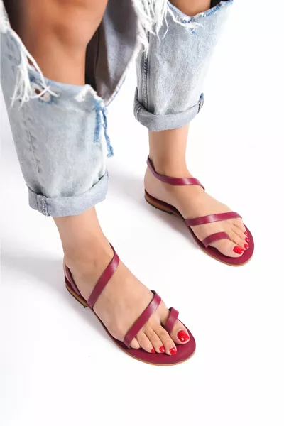 صنادل نسائية مصنوعة يدويا من جلد طبيعي برقوق - 