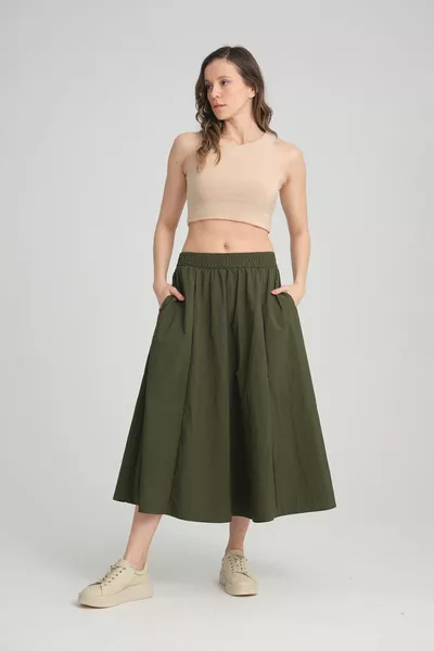 المظلة فضفاضة تناسب المرأة تنورة