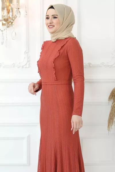 بلاط فستان مساء بيلين