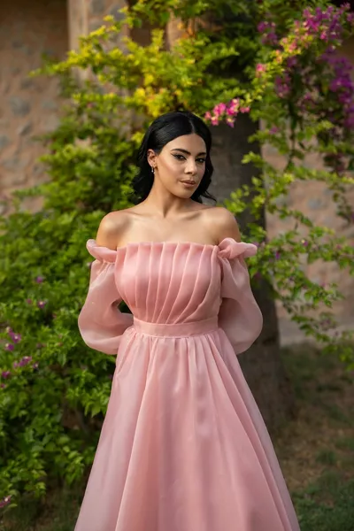 Flavius Атласное платье с драпировкой на груди