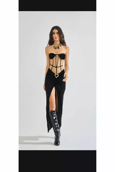 فساتين سهرة سوداء