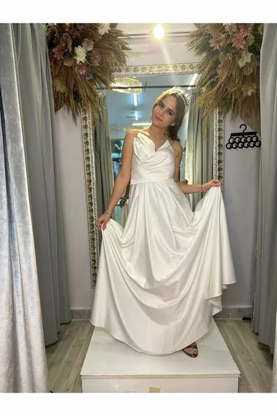 Bruiloft verloving satijnen jurk belofte verzoek witte avondjurk