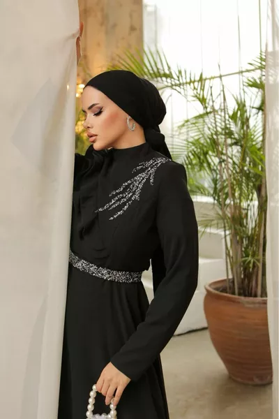 Хиджаб вечерна рокля с аксесоари за рамо