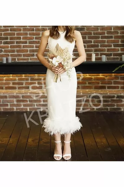 Beyaz Tüylü Otriş Detaylı Midi Boy Abiye Nişan Söz Nikah Evden Çıkış Elbisesi