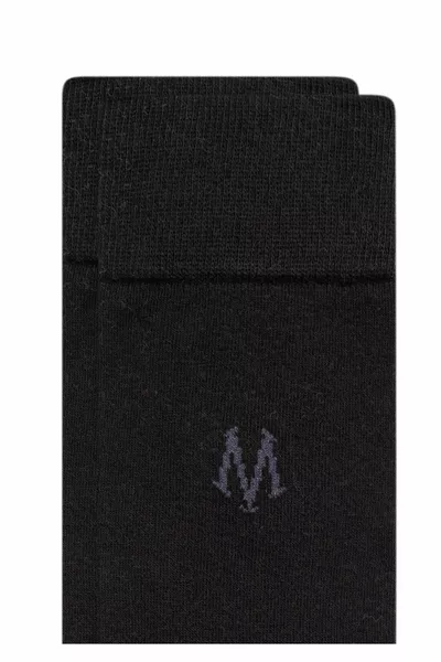 جوارب سوداء مطبوعة بشعار 