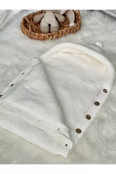 Плетен бебешки одеяло с ивици, вътрешна част от велсофт