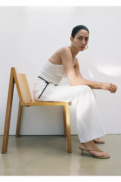 Sandales à talons du kit