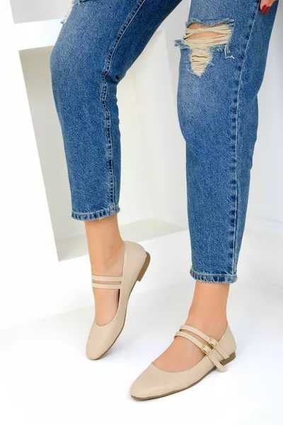 شقق باليه نسائية بيج 