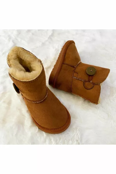 أحذية فرو صوفية ذات زر واحد للأطفال تان (يفضل مقاس 1 على الأقل)