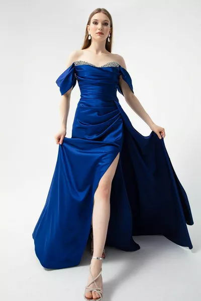 Women's Saks Boat Collar Slit Long Satin Evening Dress