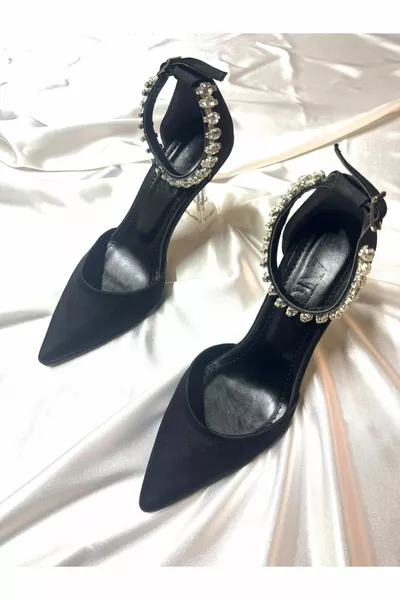 ليدي ساتان أسود كريستال ستون 8 سم حذاء سهرة بكعب شفاف مدبب تو