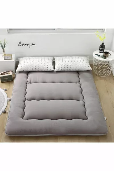 مرتبة أرضية وغطاء مرتبة حشو عالي