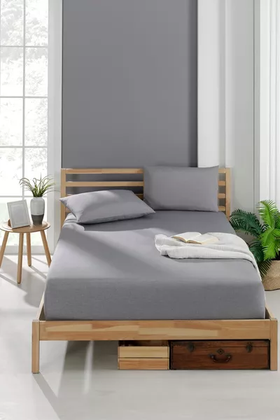 Комплект чаршафи с ластик и възглавници Akfil Kumaş