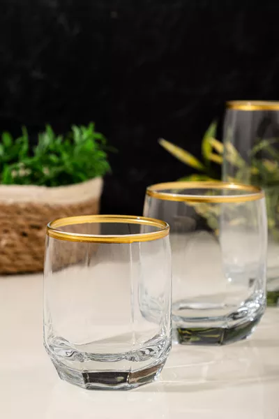 Set van glazen met gouden rand | , , cc