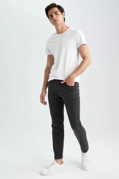 Джинсы Sergio Regular Fit с обычной посадкой и прямыми штанинами