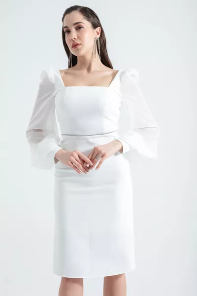 المرأة الأبيض ميدي مساء اللباس