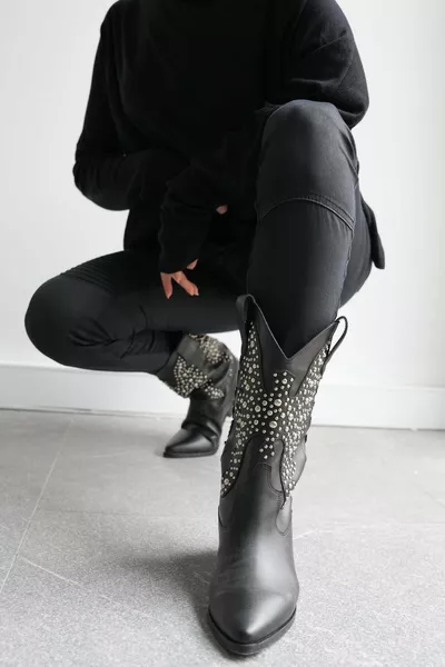 المرأة الحجر الأسود أحذية رعاة البقر قصيرة الكعب