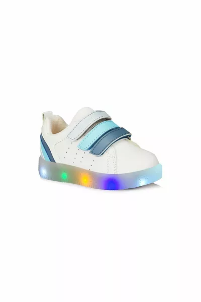 حذاء رياضي مضيء للأولاد