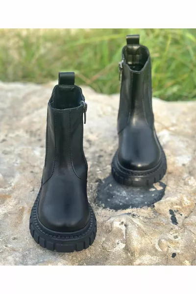 أحذية أطفال مفصلة بالمطاط ، أحذية سوداء للأطفال