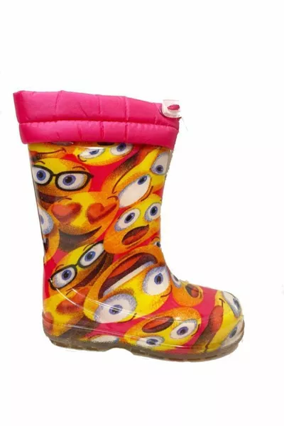 فروي المطر بنات الأحذية