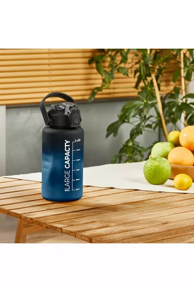 - Briella  ML Blue - Черна мотивационна колба със слама