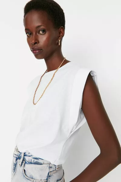 T-shirt en maille blanche % ouate de base à col rond