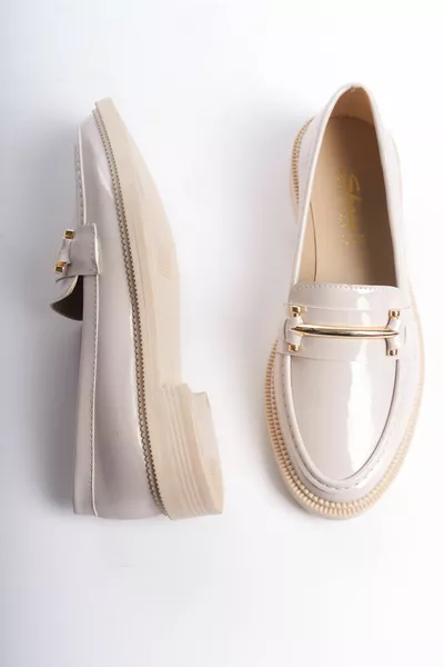 Damen Special Design Elegante Lackleder Loafer Schuhe mit Schnalle und Details