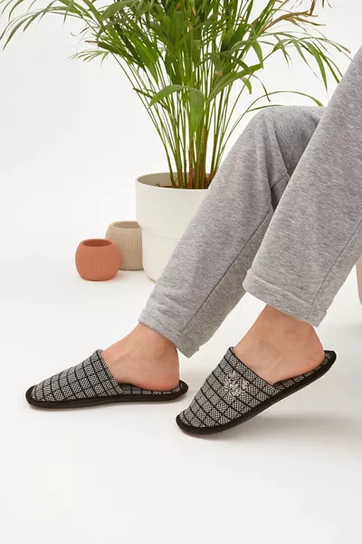 رمادي M البيت النعال الشتاء الشباشب ضيف النعال