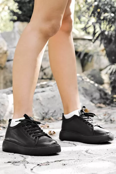 GENUINE LEATHER WOMEN'S SNEAKERS