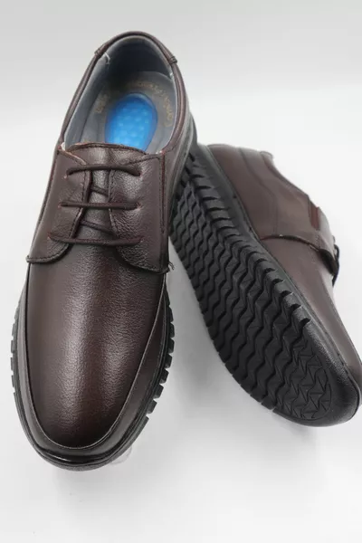 الرجال جلد طبيعي الترا مريحة جل براون أحذية عارضة