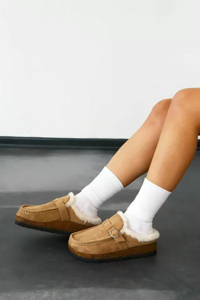 زاريا شباشب نسائية من جلد الفراء من جلد الغزال