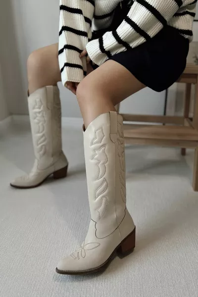 تكساس الركبة الطويلة المطرزة تحت الجلد عارية البيج Ecru المرأة الغربية أحذية رعاة البقر