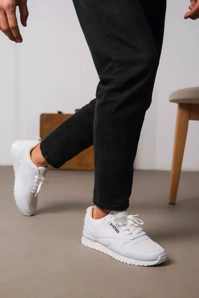  أحذية رياضية للجنسين مع ضمان العظام عارضة