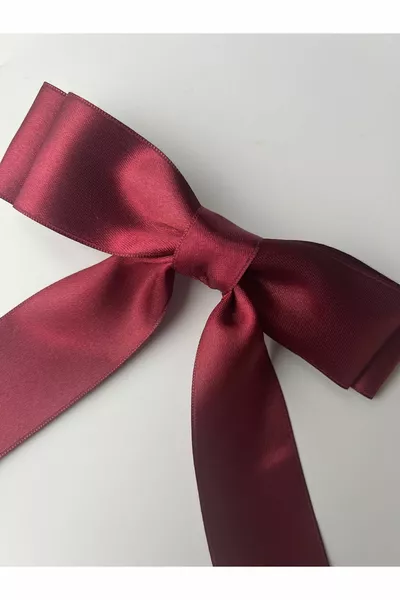 Chiusura automatica con fiocco Kudele in raso da donna