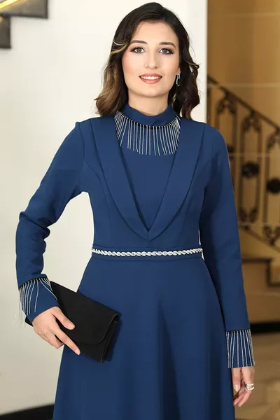 Двойна креп вечерна рокля яка и ръкав маншет верига детайл хиджаб рокля