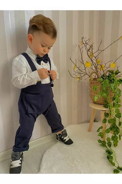 Dunkelblaues Baumwoll-Latzhosen-Set Klassisches Langarmhemd mit Fliege