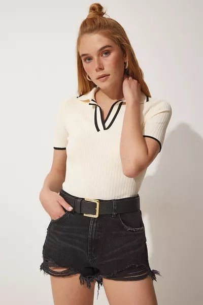 Дамска блуза с къс ръкав, рипсен трикотаж с поло яка за лятото 