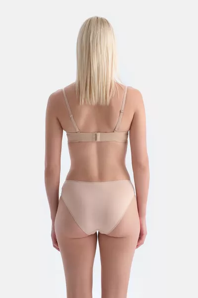 Десет Plumeria презрамки без презрамки полу-пълнещ сутиен