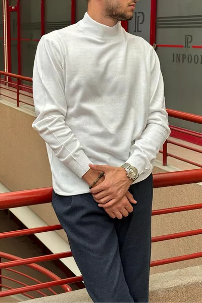 رجالي، بقصة ضيقة، ستايل المال القديم، كنزة صوفية برقبة نصف عالية