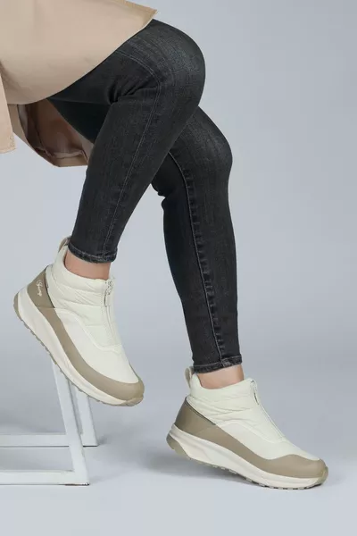 بوت نسائي بيج مقاوم للماء بسحّاب 