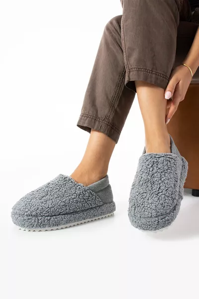 Домашни чехли от хавлиена материя с ластик на гърба, сиви (ПРОДУКТЪТ Е ПОДОБРЕН)