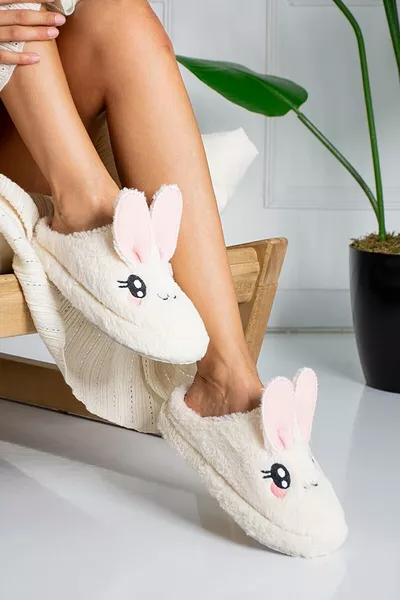 Anime Tavşan Detaylı Peluş Kaymaz Eva Tabanlı Sevimli Tavşan Desenli Panduf Terlik,kadın Ev Terliği