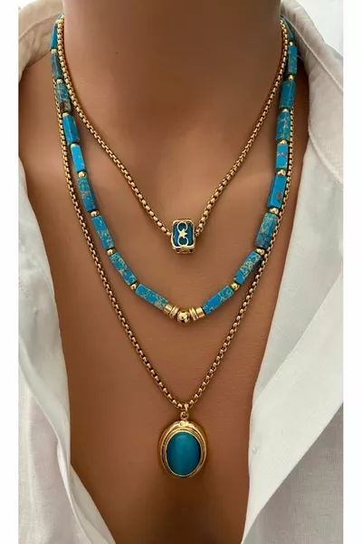 (ثلاثة قلائد) قلادة نسائية بحجر طبيعي أزرق عصي الفيروز وسلسلة فولاذية مطلية بالذهب