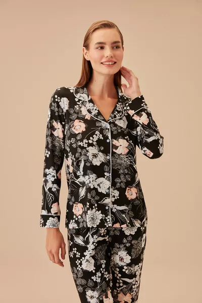 طقم بيجامة مذكر من الوردة السوداء