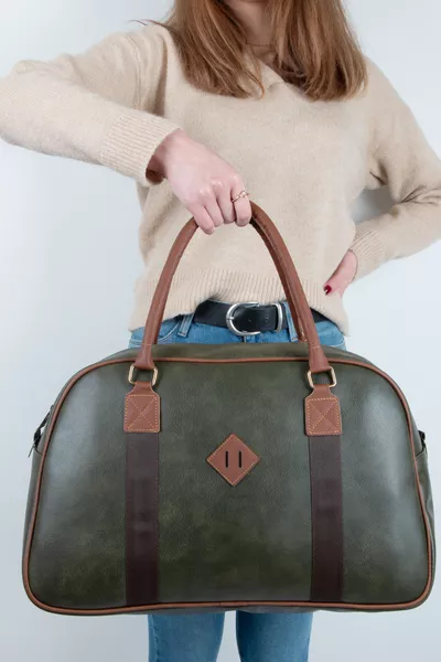 حقيبة سفر كلاسيكية ، حقيبة رياضية، حقيبة مستشفى، حقيبة يد وكتف، حقيبة أم وطفل، حقيبة مقصورة للطيران، حقيبة مضيفة